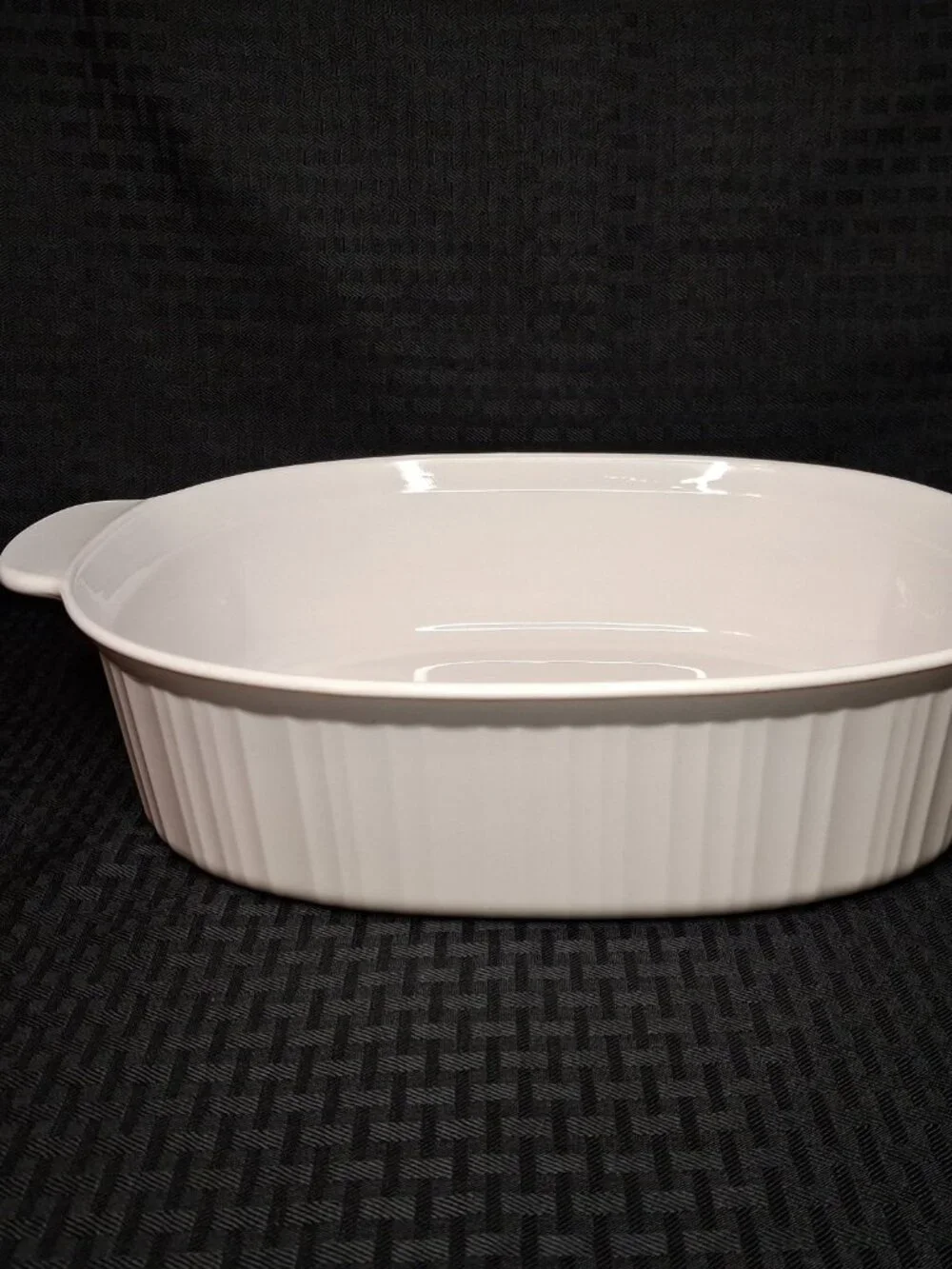 Corning Ware F-14-B French White 4 Liter Oval Casserole Dish